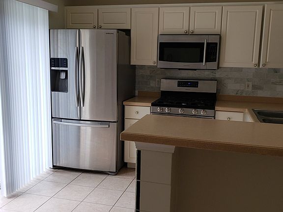 4th image of 5853 Wrenwater Dr