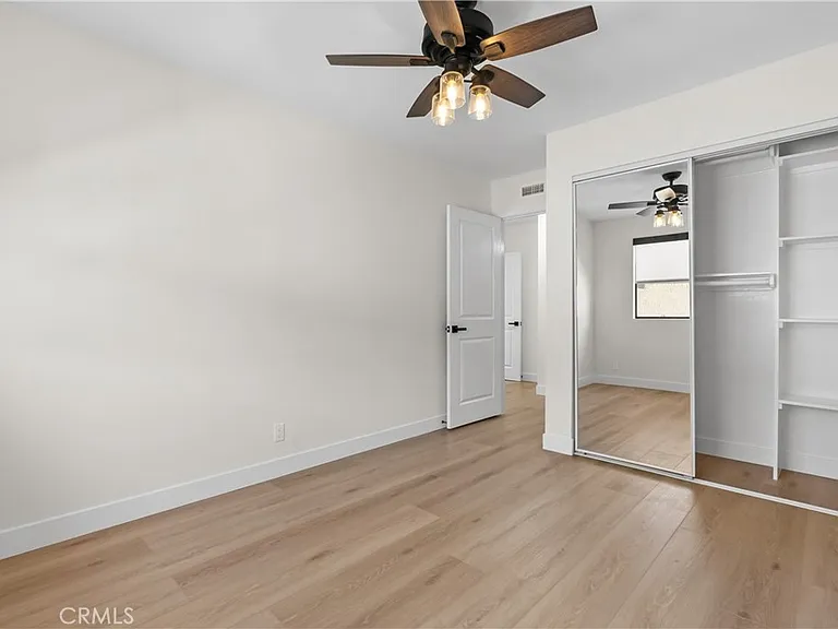 18417 Collins St #D — Photo 40