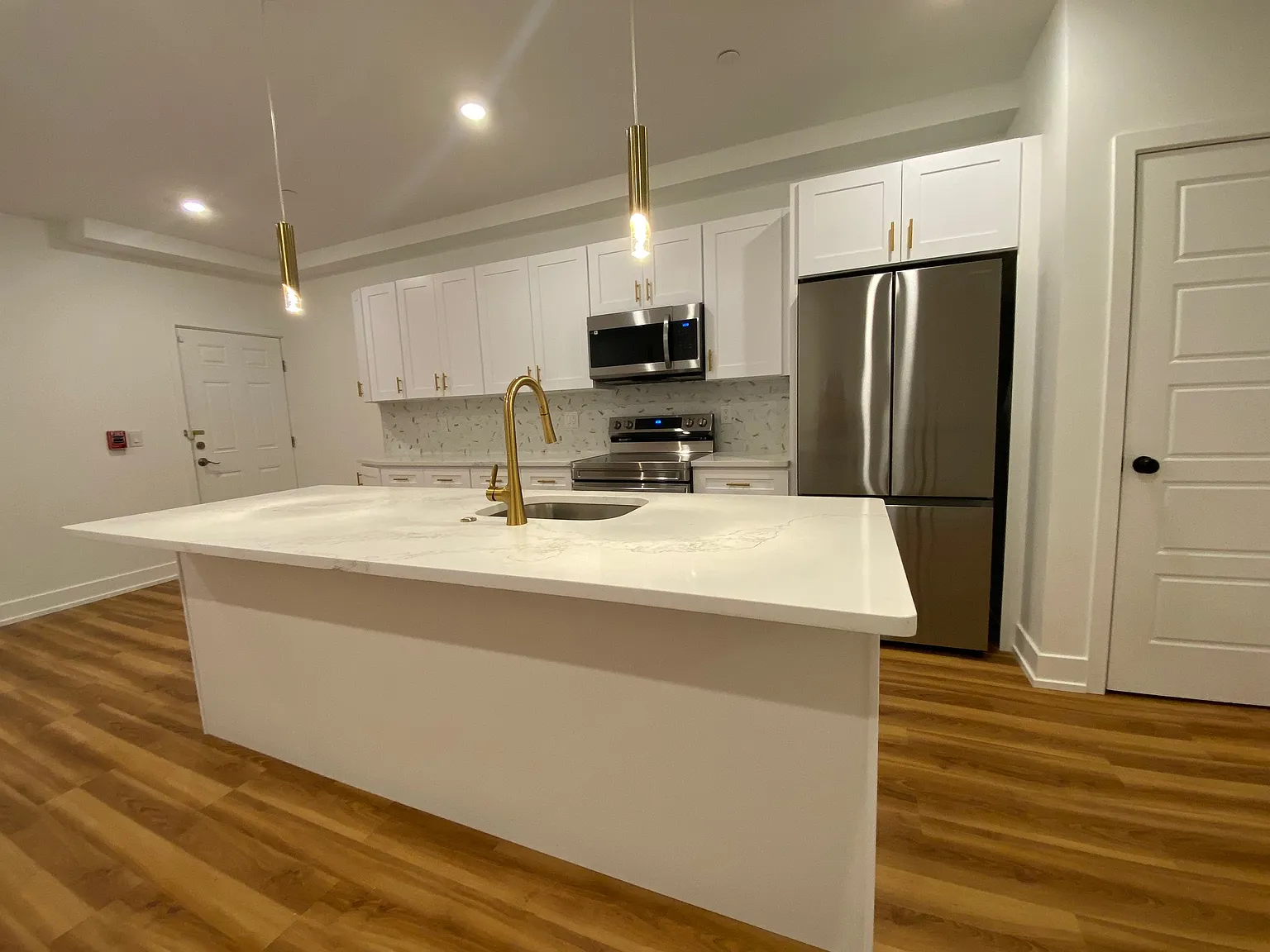 2325 Germantown Ave — Photo 2