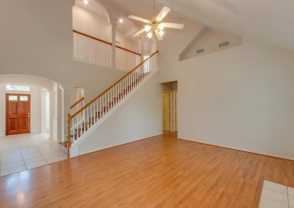 1st image of 17530 Big Oaks Grv