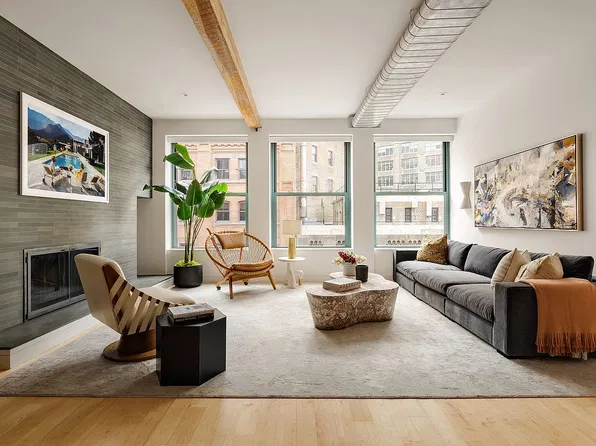 11 Vestry St APT 5, New York, NY 10013