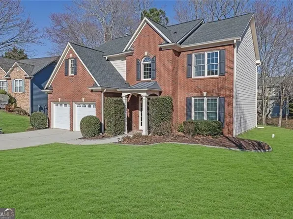 2640 Chandler Grove Dr, Buford, GA 30519