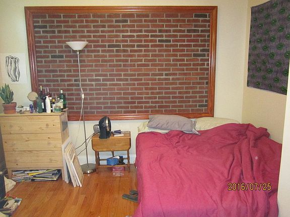 3rd image of 107 Van Buren St APT 8