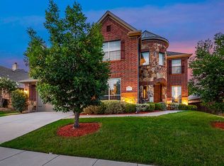 426 Bristol St, Roanoke, TX 76262