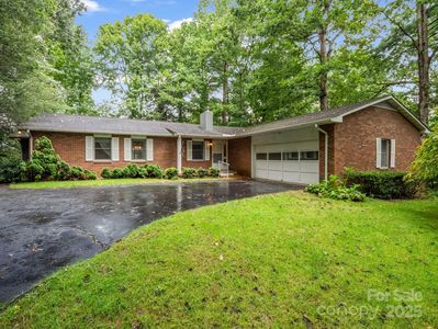 845 Greenwood Dr, Hendersonville, NC, 28791