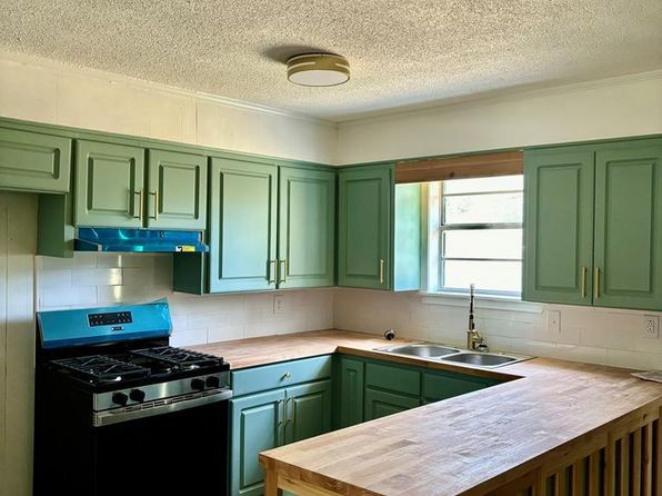 1075 Sisson Dr, Greenville, MS 38703