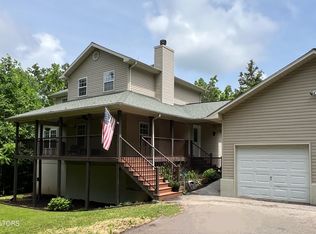 3606 Fox Ridge Rd, Louisville, TN 37777