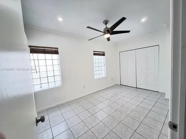 14402 SW 111th St — Photo 11
