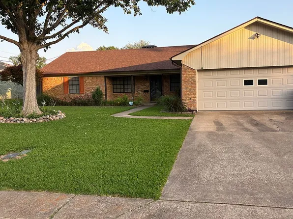 1915 Castlegate Dr, Henderson, TX 75654