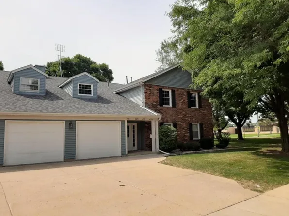 4221 80th STREET #2C, Kenosha, WI 53142