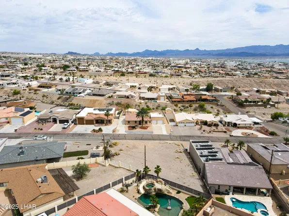 1921 Deer Run Dr, Lake Havasu City, AZ 86404