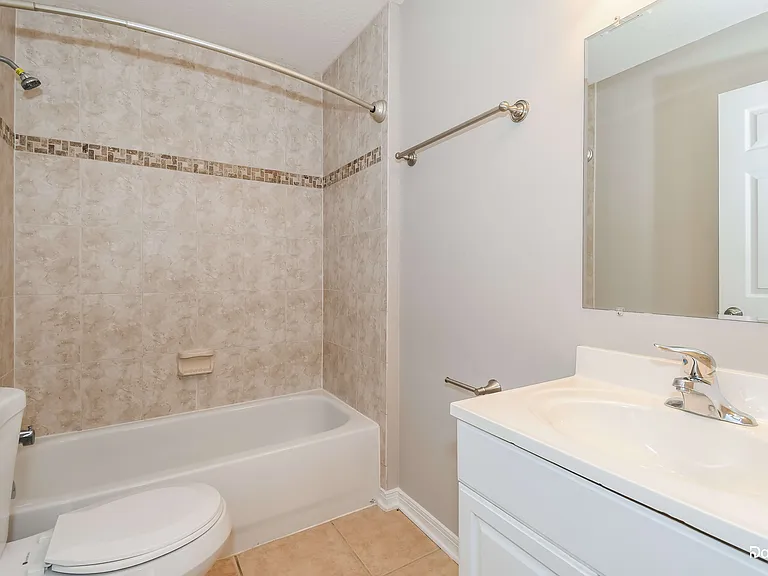 8450 Maple St — Photo 11