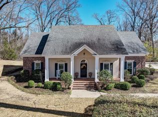 114 Brookwood Ln, Vicksburg, MS 39183