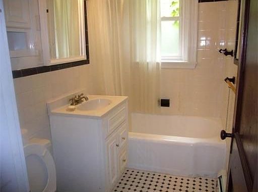 2nd image of 23 Breed St APT 1