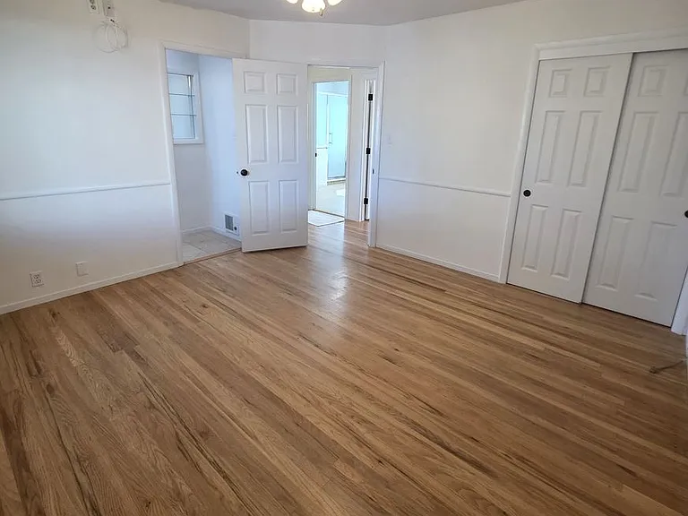 4001 Roland Dr — Photo 40