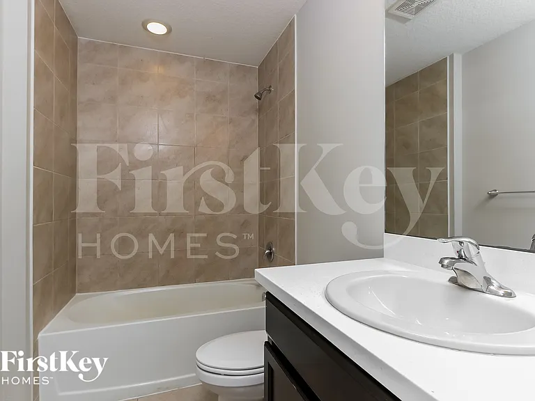 4275 SW Utterback St — Photo 13