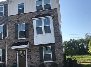 143 Bucktail Dr, Cranberry Township, PA