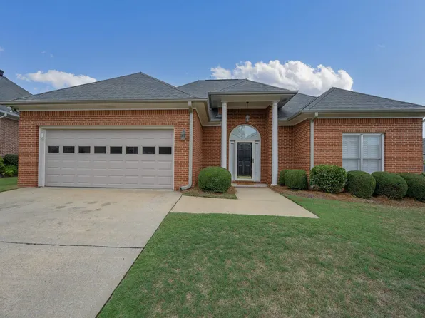 219 Beaver Trl, Pelham, AL 35124