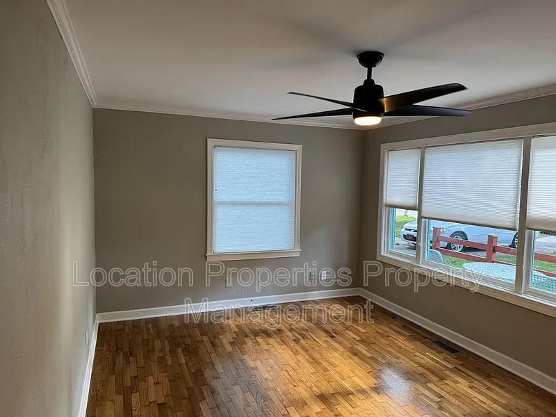 2 bed, 1.0 bath, 943 sqft, $1,695 — Photo 4