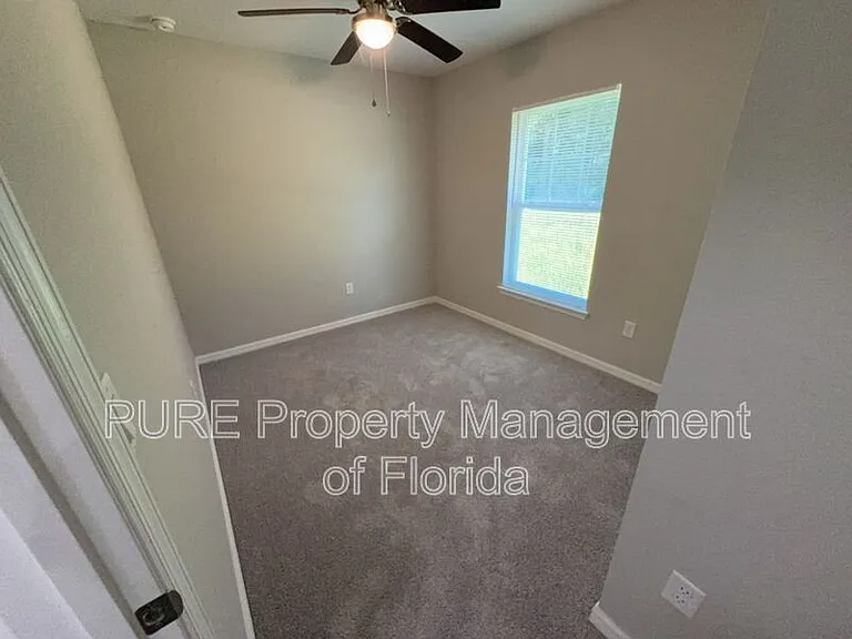 3934 SE 142nd St — Photo 31