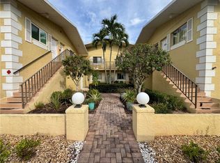 8061 Country Rd UNIT 202, Fort Myers, FL 33919