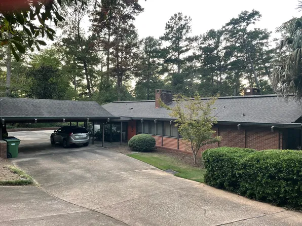 6073 Round Hill Rd, Columbus, GA 31904