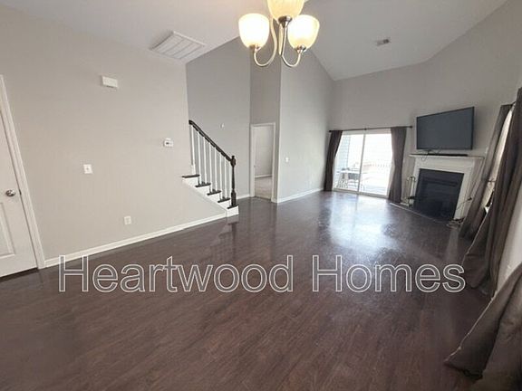 4th image of 205 Canal Place Dr