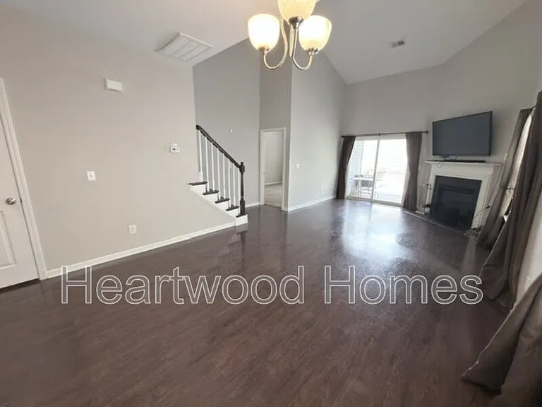 205 Canal Place Dr — Photo 4