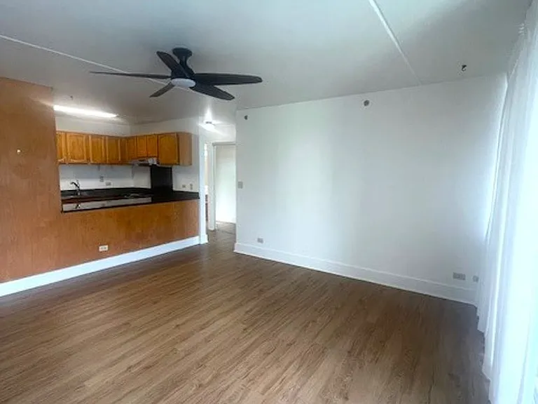 2522 Date St #403 — Photo 2