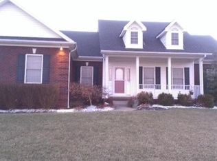1301 Augusta Dr, Lawrenceburg, KY 40342
