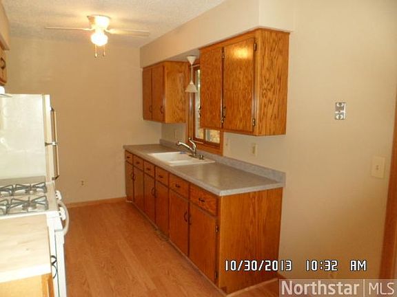 5th image of 23326 Yucca St NW