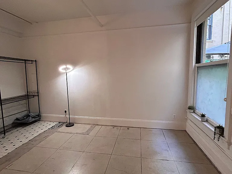 2100 Canyon Dr — Photo 14