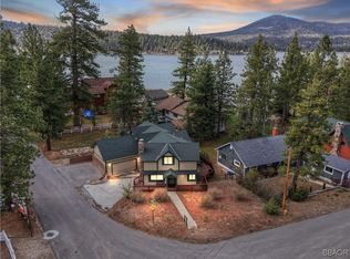 152 Lake Dr, Big Bear Lake, CA 92315