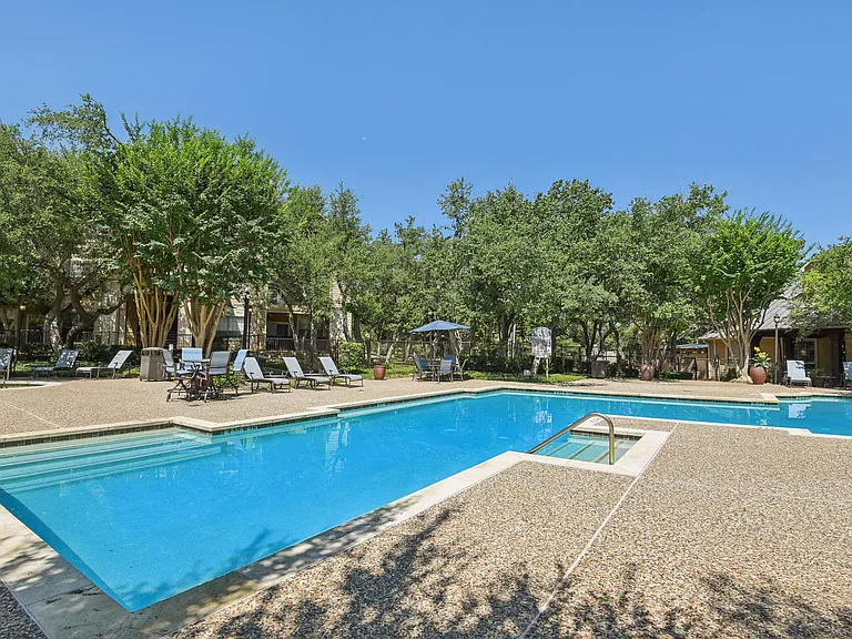Sonterra Apartment Homes — Photo 13