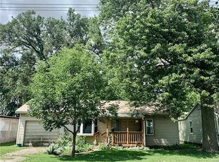 711 W Elizabeth St, Paris, IL 61944