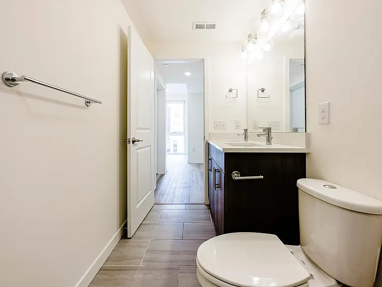 1667 N 5th St #B011 — Photo 16