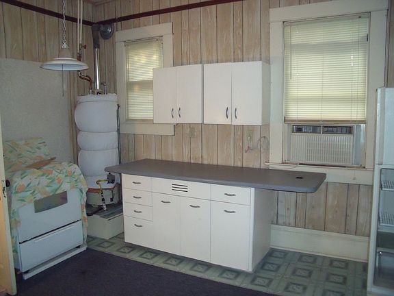 3rd image of 418 Dallas St APT 2