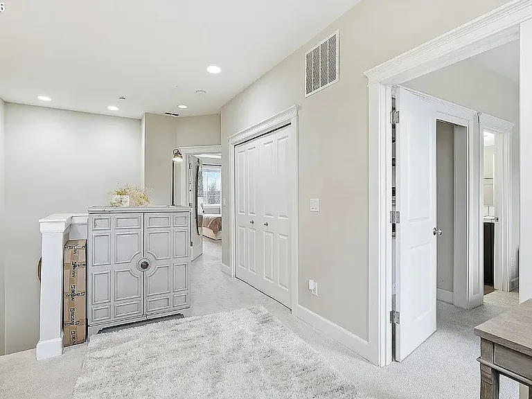11380 SW Barber St — Photo 14