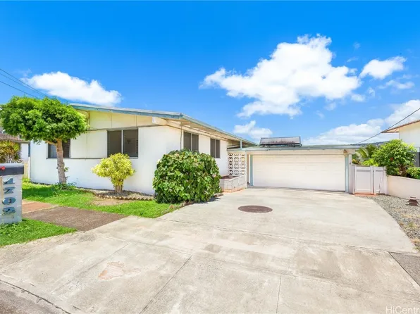 1702 Piikea St, Honolulu, HI 96818