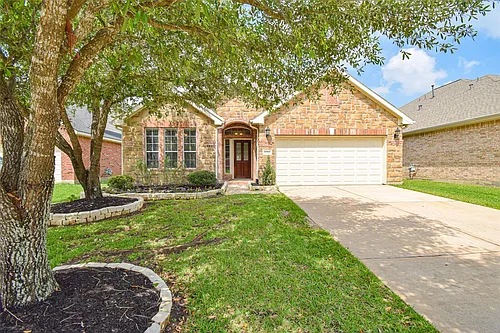 17911 Serene Shore Dr Photo 1