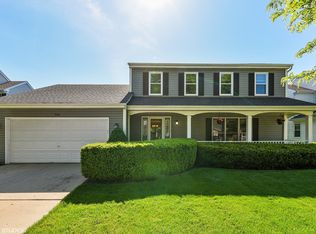 781 Butternut Ln, Elgin, IL 60123