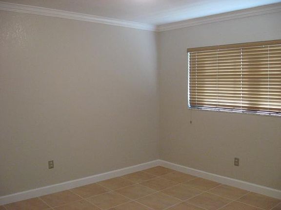 5th image of 8500 SW 109th Ave #6