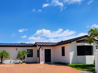 13573 SW 39th Ln, Miami, FL 33175