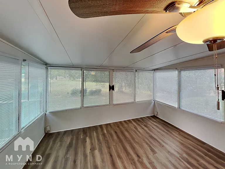 5406 S New Hope Rd — Photo 19