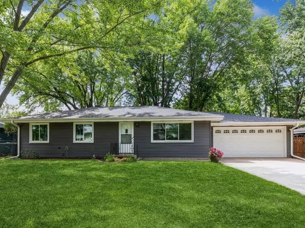 3511 Ebba St, White Bear Lake, MN 55110