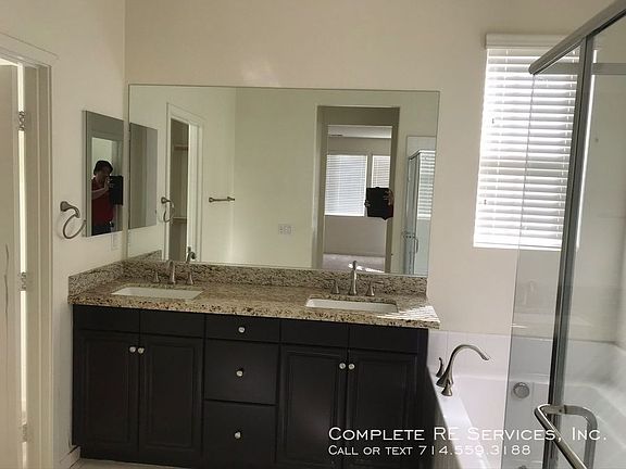 4th image of 21010 Blossom Way