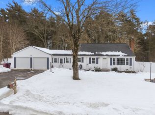 26 Susan Ln, Middleboro, MA 02346