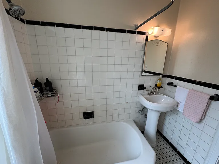 2832 Thornhill Rd #321B — Photo 27