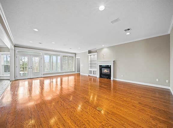 5th image of 11078 S 55th Pl