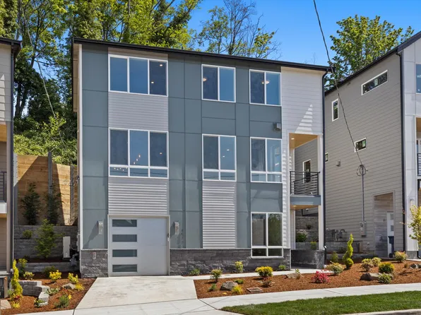 4572 22nd Ave SW, Seattle, WA 98106